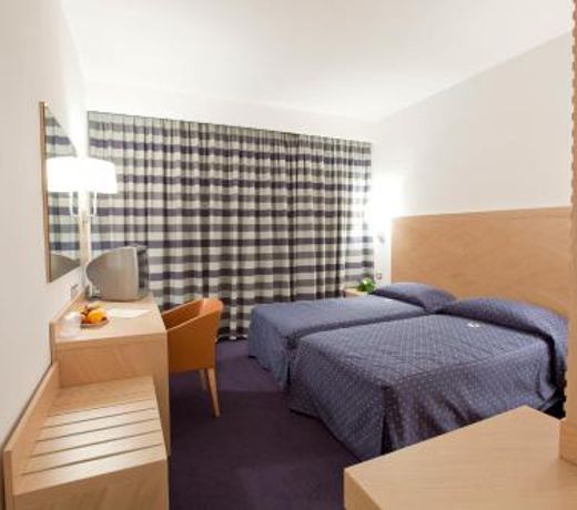 Centrum Palace Hotel & Resorts