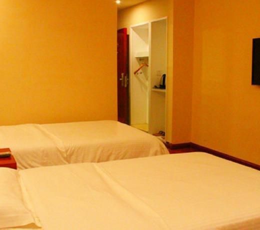 GreenTree Inn Sanya Heping Street Lover Bridge Express Hotel