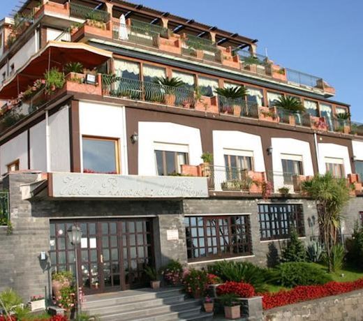 Hotel Primavera Dell'Etna