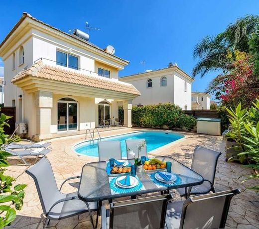 Villa Oscar