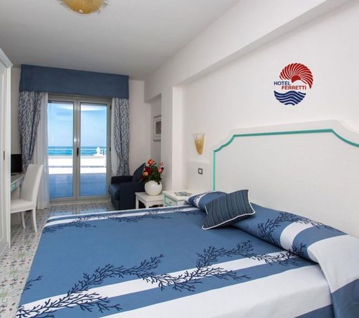 Hotel Ferretti
