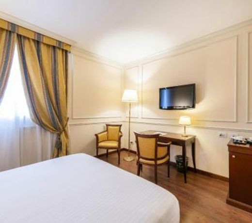 The Regency Sure Hotel Collection by Best Western