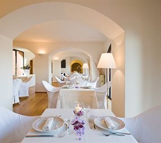 La Reggia Sporting Center Hotel