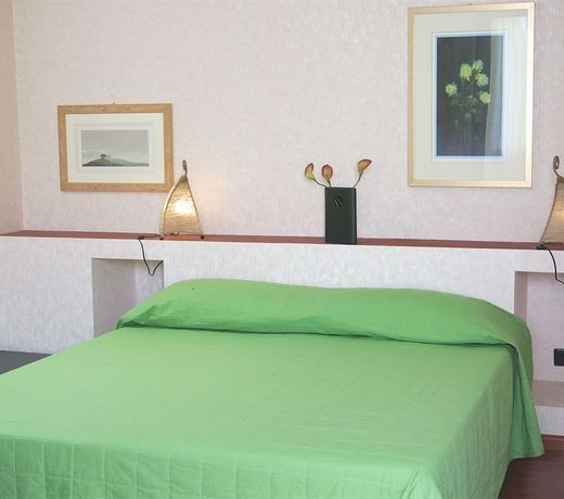 Mare Nostrum Petit HÃ´tel