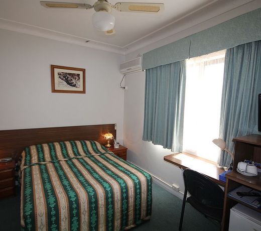 Normandie Inn and Function Centre