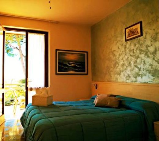 Hotel Renata