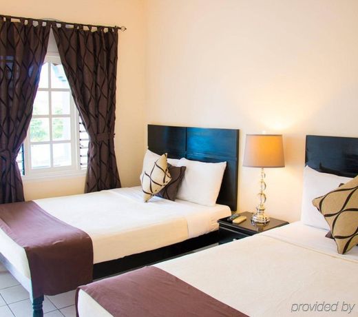 Travellers Beach Resort