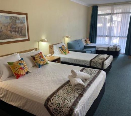 Cumberland Motor Inn