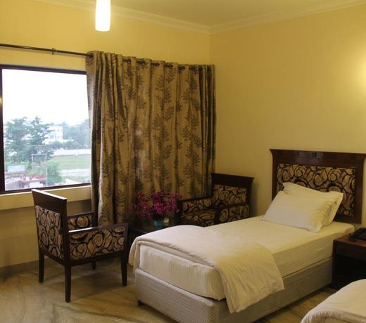 Hotel Taj Darbar