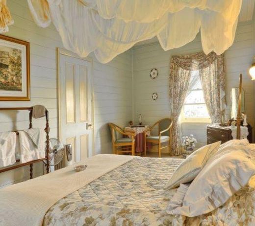 Stay at Tilba