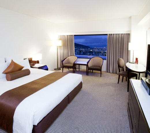 ANA Crowne Plaza Kobe, an IHG Hotel