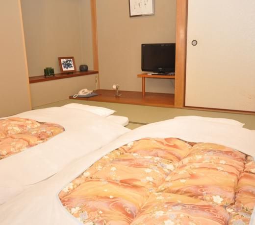 Gion Ryokan Karaku