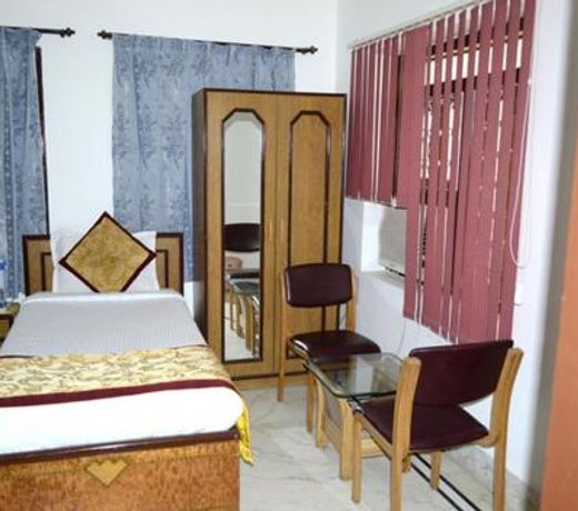 TOKYO VIHAR
