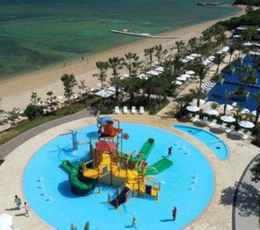 FUSAKI BEACH RESORT HOTEL & VILLAS