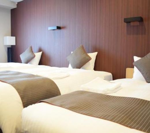 Hotel Azat Naha