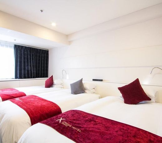 Cross Hotel Osaka