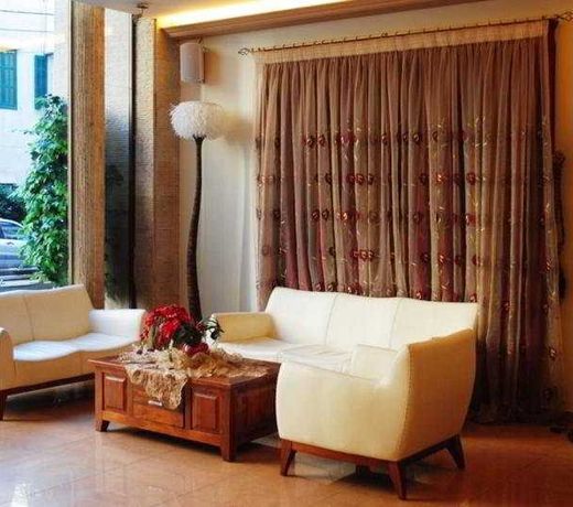 Midtown Hotel & Suites