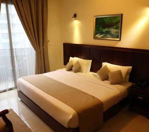 Midtown Hotel & Suites