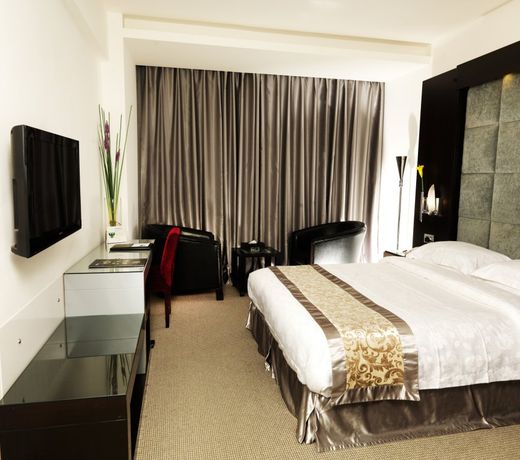 WH Hotel