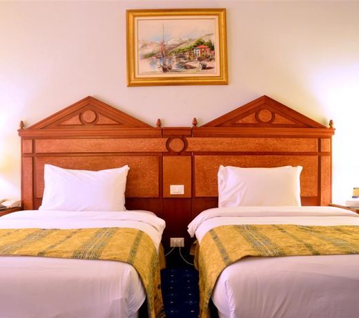 Serenada Golden Palace - Boutique Hotel