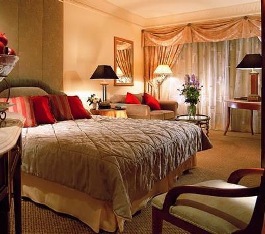 InterContinental Phoenicia Beirut, an IHG Hotel