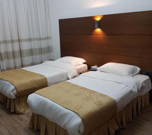 BRITANNIA SUITES