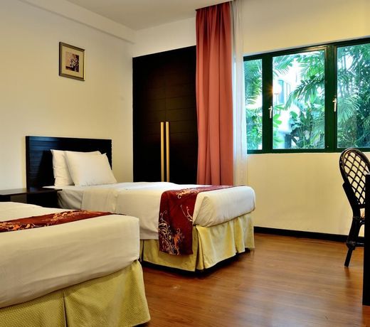 Likas Square Apartment Hotel