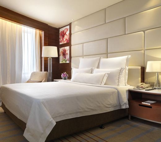 One World Hotel