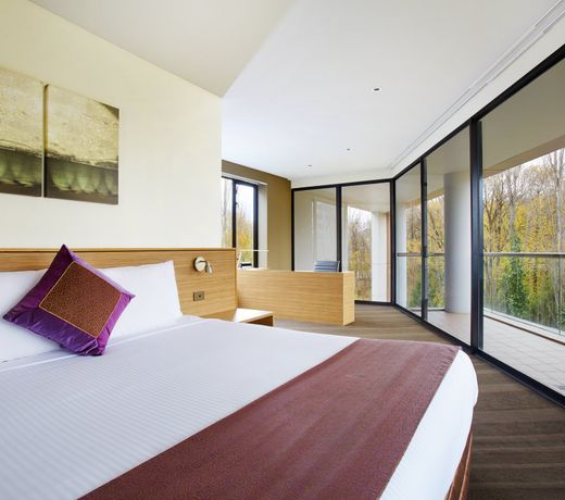 Crowne Plaza Canberra, an IHG Hotel