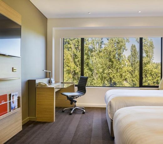 Crowne Plaza Canberra, an IHG Hotel
