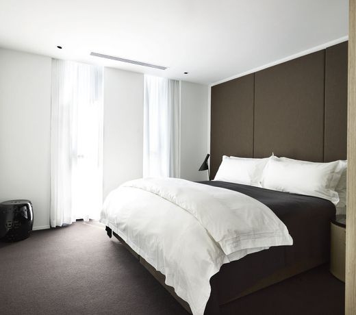 Burbury Hotel