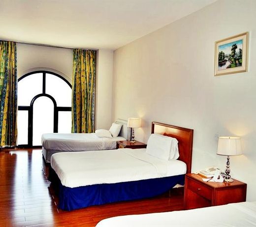 Hamdan Plaza Hotel Salalah, an HTG Hotel