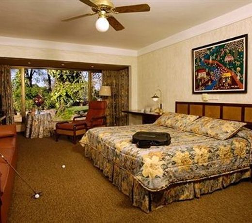 Resort Yacht Y Golf Club Paraguayo