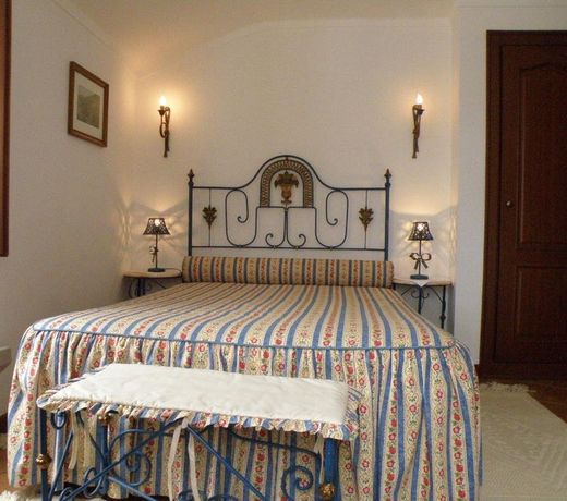 Casa de S. Thiago de Obidos