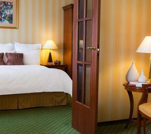 Renaissance Samara Hotel