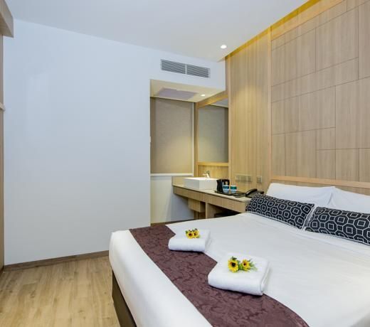 Hotel 81 Premier Star