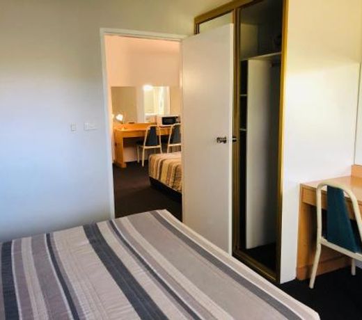 Campbelltown Colonial Motor Inn