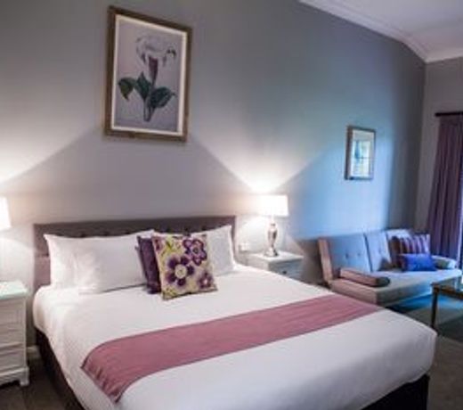 Camden Valley Inn