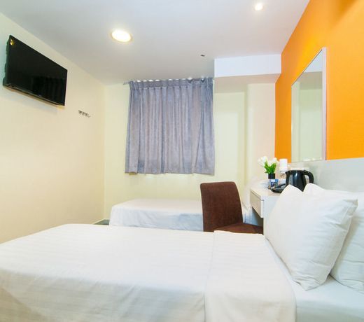 Ibis Budget Singapore Ametrine