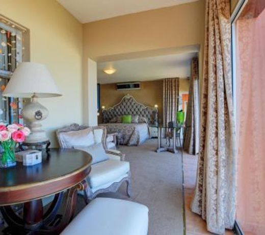 Xanadu Guest Villa