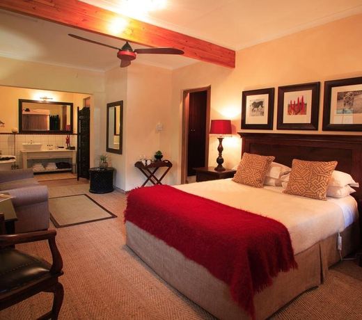 Palms Wilderness Retreat