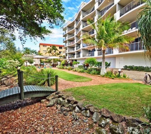 Sails Resort Golden Beach