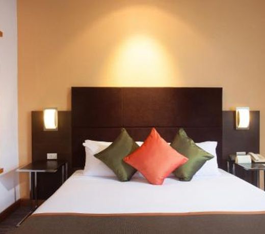 Phuket Merlin Hotel - SHA Plus