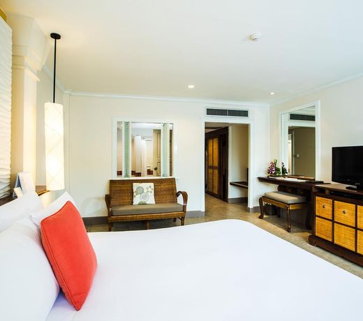 Centara Karon Resort Phuket - SHA Extra Plus