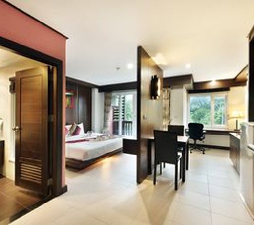 Ratana Apart-Hotel at Chalong