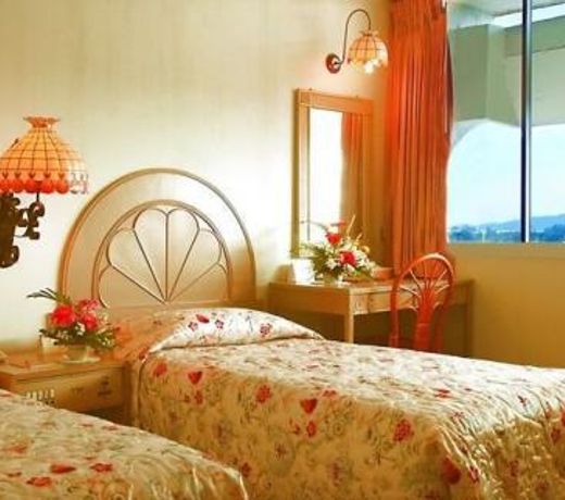 Pearl Hotel - SHA Plus