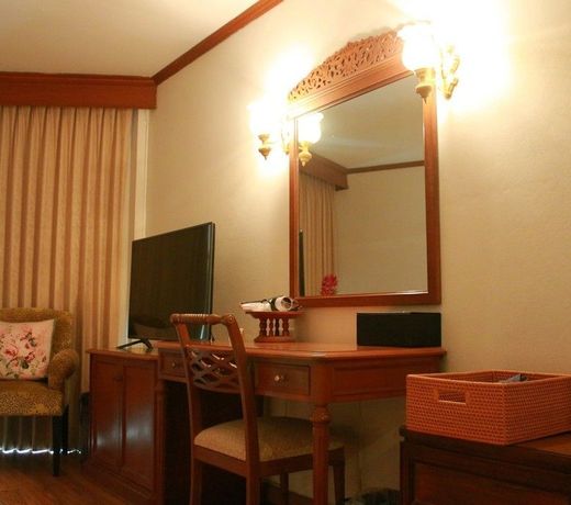 Sailom Hotel Hua Hin - SHA Extra Plus