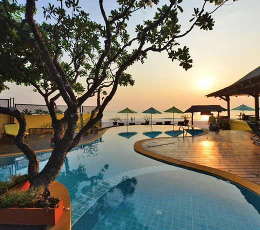 Supatra Hua Hin Resort