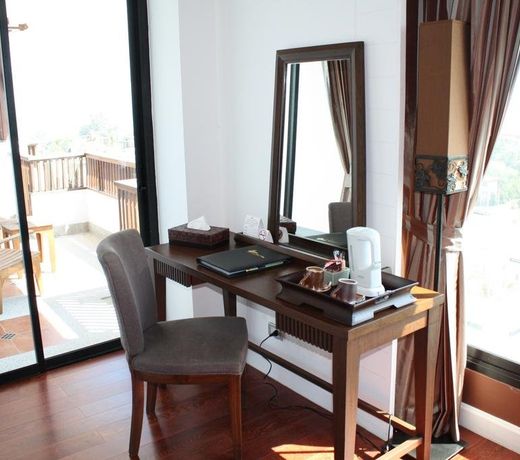 Loligo Resort Hua Hin