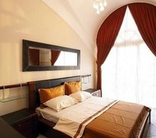 Seahorse Deluxe Hotel